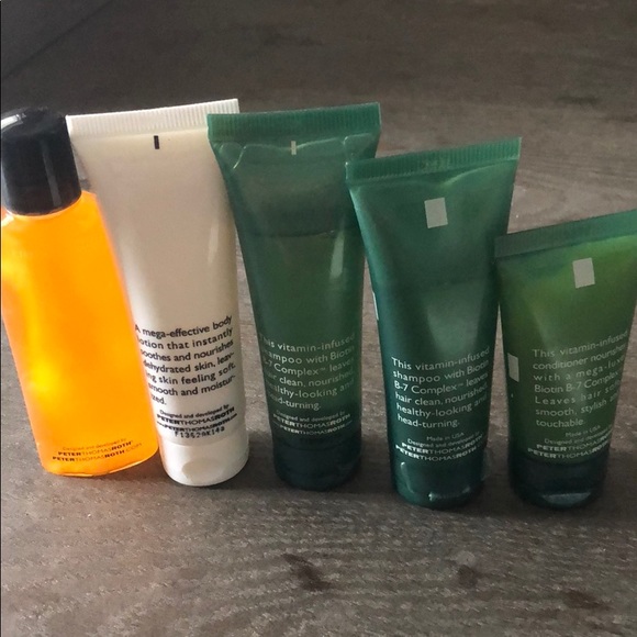 Peter Thomas Roth Toiletries +🎁 - Picture 3 of 6